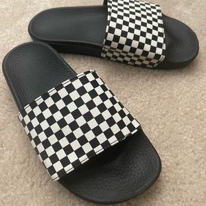New Kids Vans Checkered Slides Size 5
